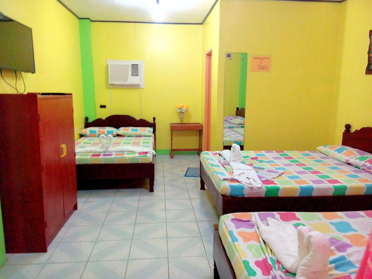 Jun And Carol Beach Cottages Пагудпуд Екстериор снимка