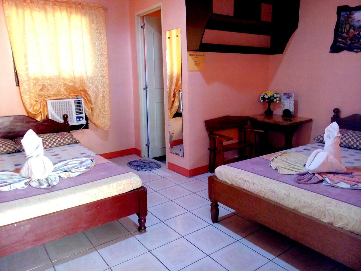 Jun And Carol Beach Cottages Пагудпуд Екстериор снимка